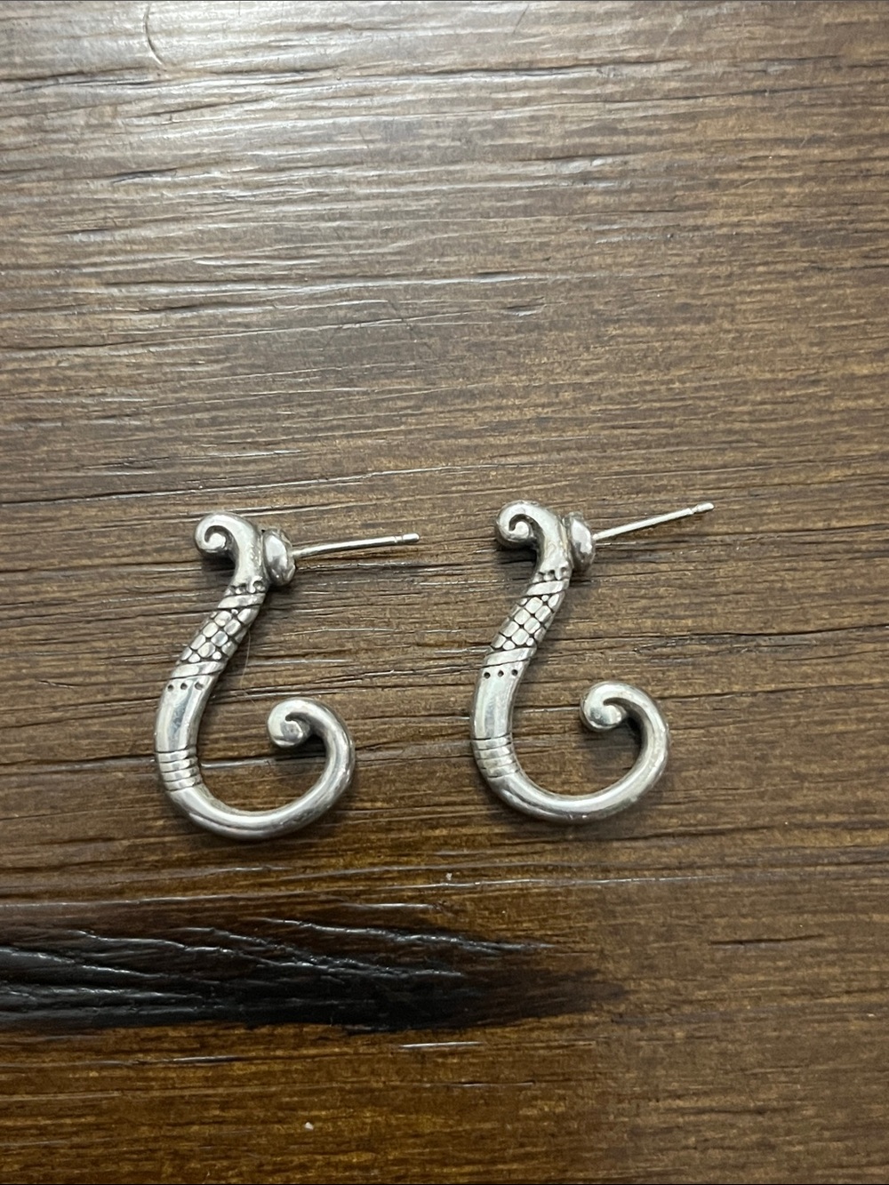 Retired Brighton vintage silver plated swirl scroll j-hook post earrings